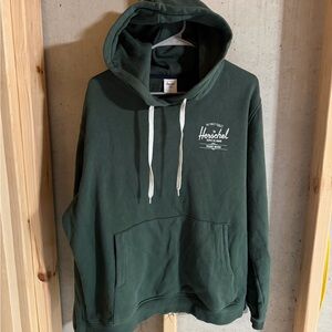 Herschel Supply Men’s Hooded Sweatshirt Large